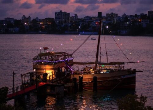 Tamarind dhow Mombasa dinner cruise group package