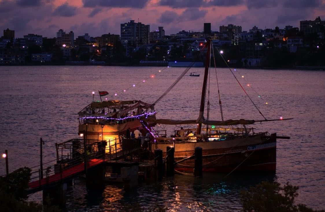 Tamarind dhow Mombasa dinner cruise group package